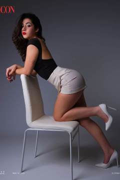 ICON-MARCH-2026-FASHION-1_Page_22